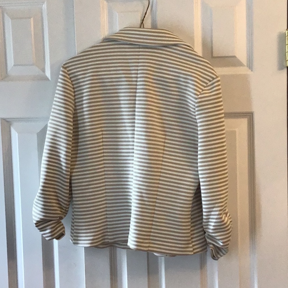 Jacket - Picture 2 of 2